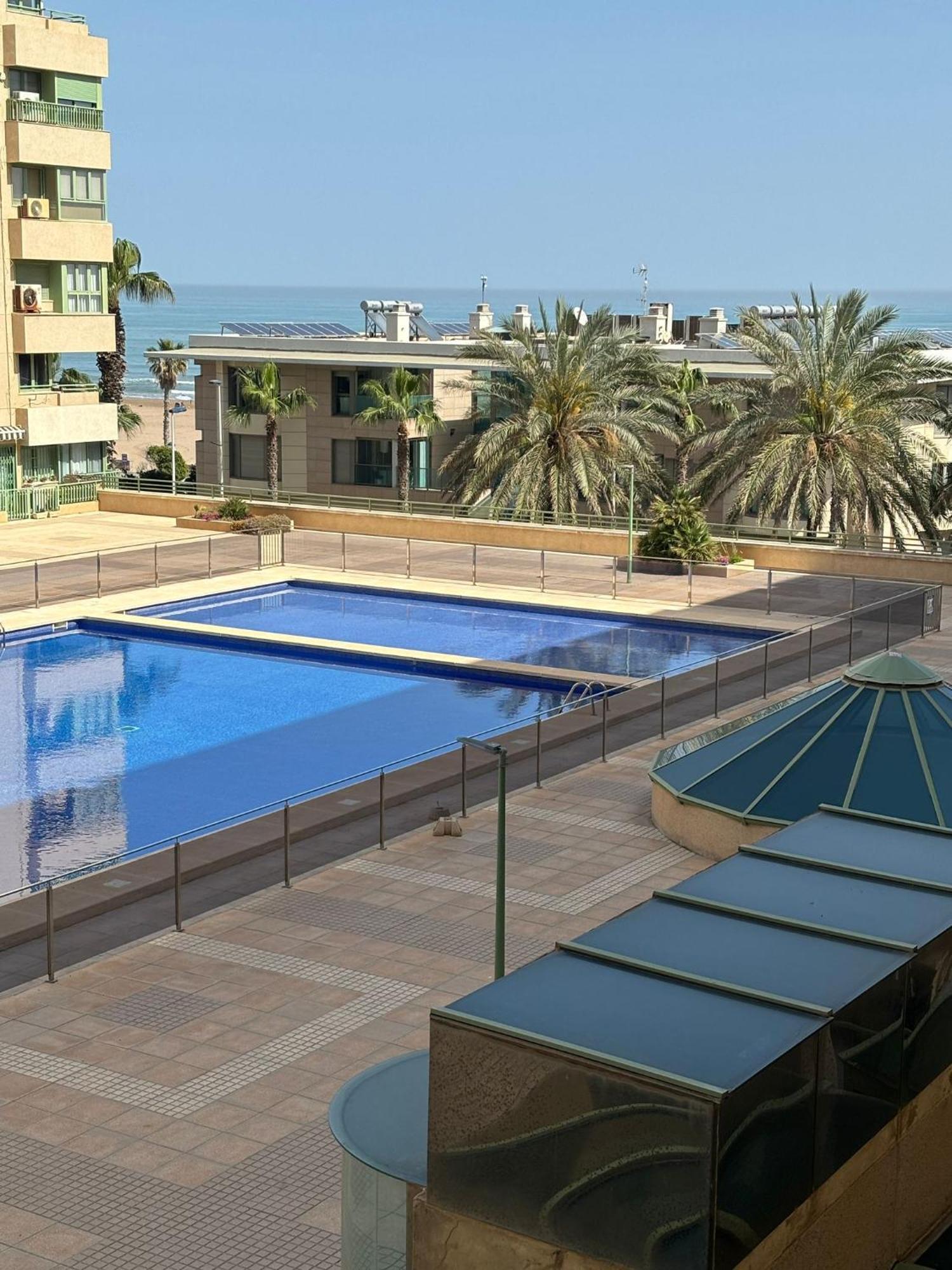 Apartamento Primera Linea De Playa Patacona Валенсия Екстериор снимка